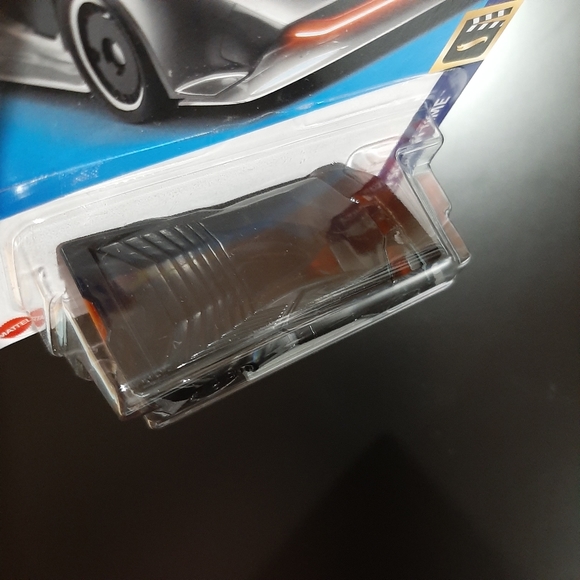 Hot Wheels Knight Rider K.I.T.T. Concept Black 2023 HW Screen Time Collection - Picture 5 of 11